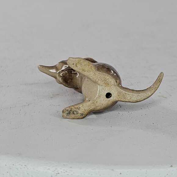 Hagen Renaker Armadillo Mom Miniature Figurine - Picture 7 of 8